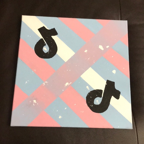 Painting - Picture 1 of 1